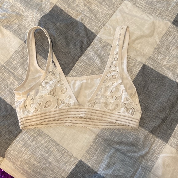 💵 Unlined Bralette - Picture 2 of 2